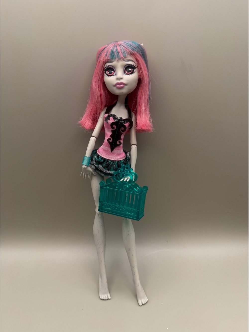 Monster High Swim Class Rochelle Goyle w Wings